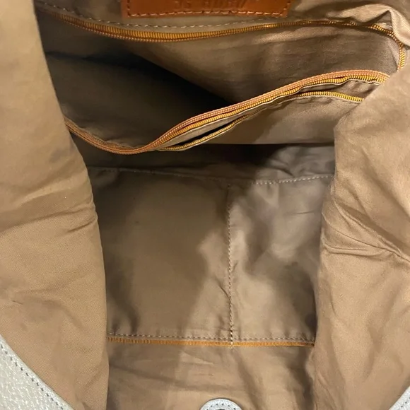 Hobo Sheila Silver Women's Handbag - Picture 11 of 13